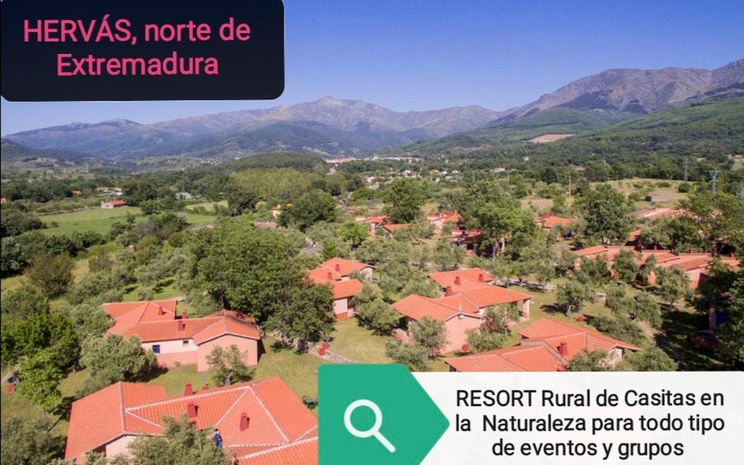 Resort Vacacional Aldea Vetonia: Family-Friendly Retreat in Hervás Exterior photo