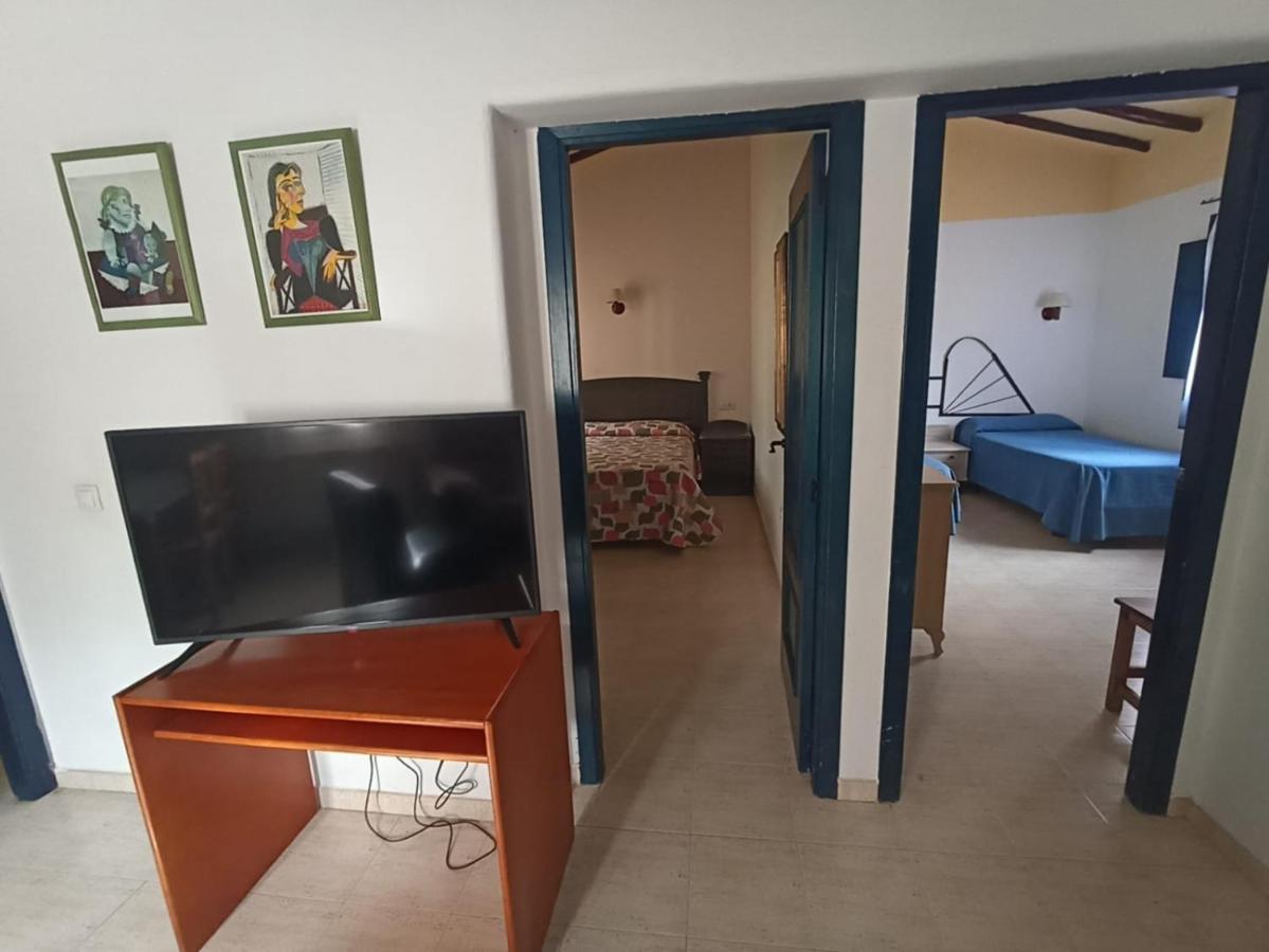Resort Vacacional Aldea Vetonia: Family-Friendly Retreat in Hervás Exterior photo