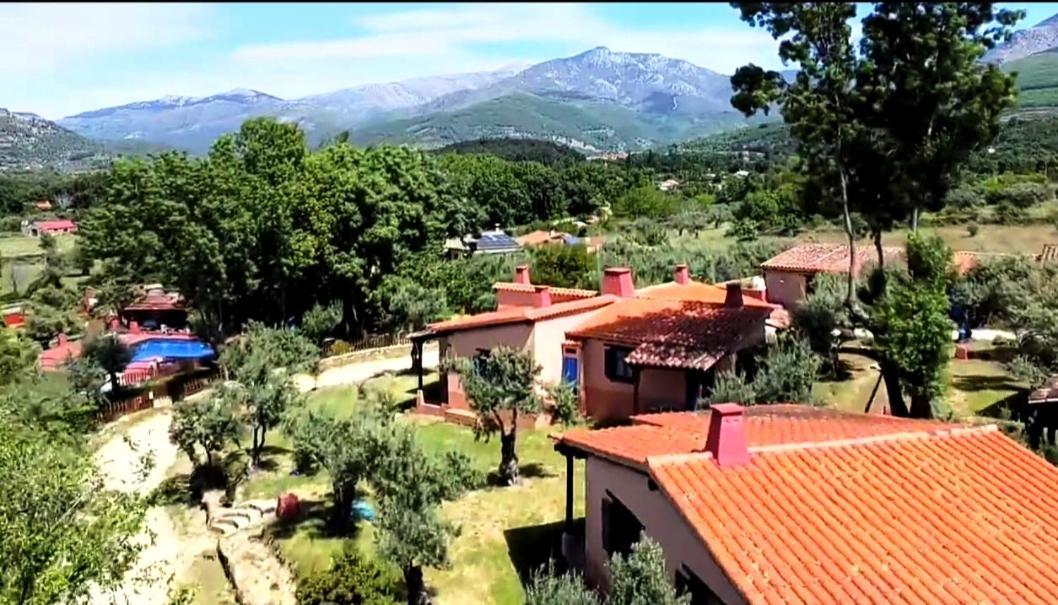 Resort Vacacional Aldea Vetonia: Family-Friendly Retreat in Hervás Exterior photo