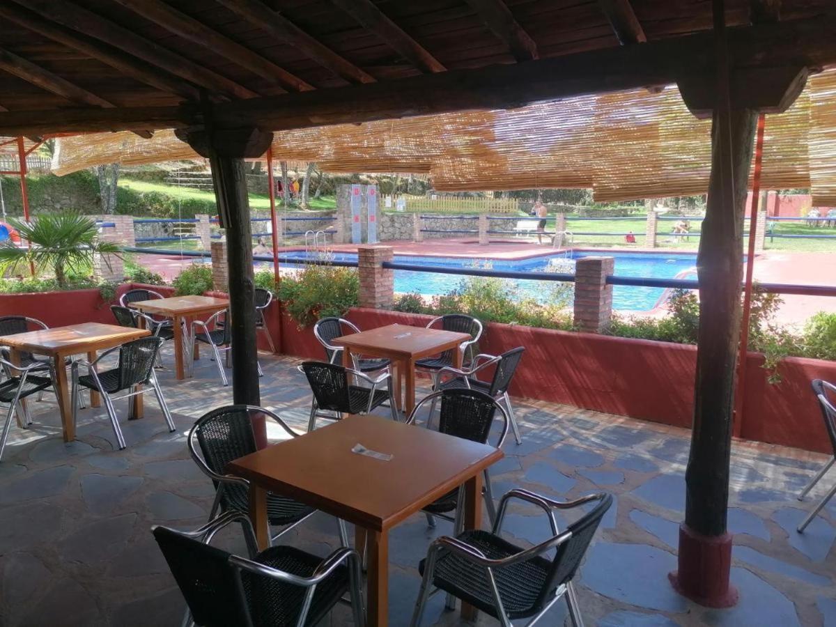 Resort Vacacional Aldea Vetonia: Family-Friendly Retreat in Hervás Exterior photo
