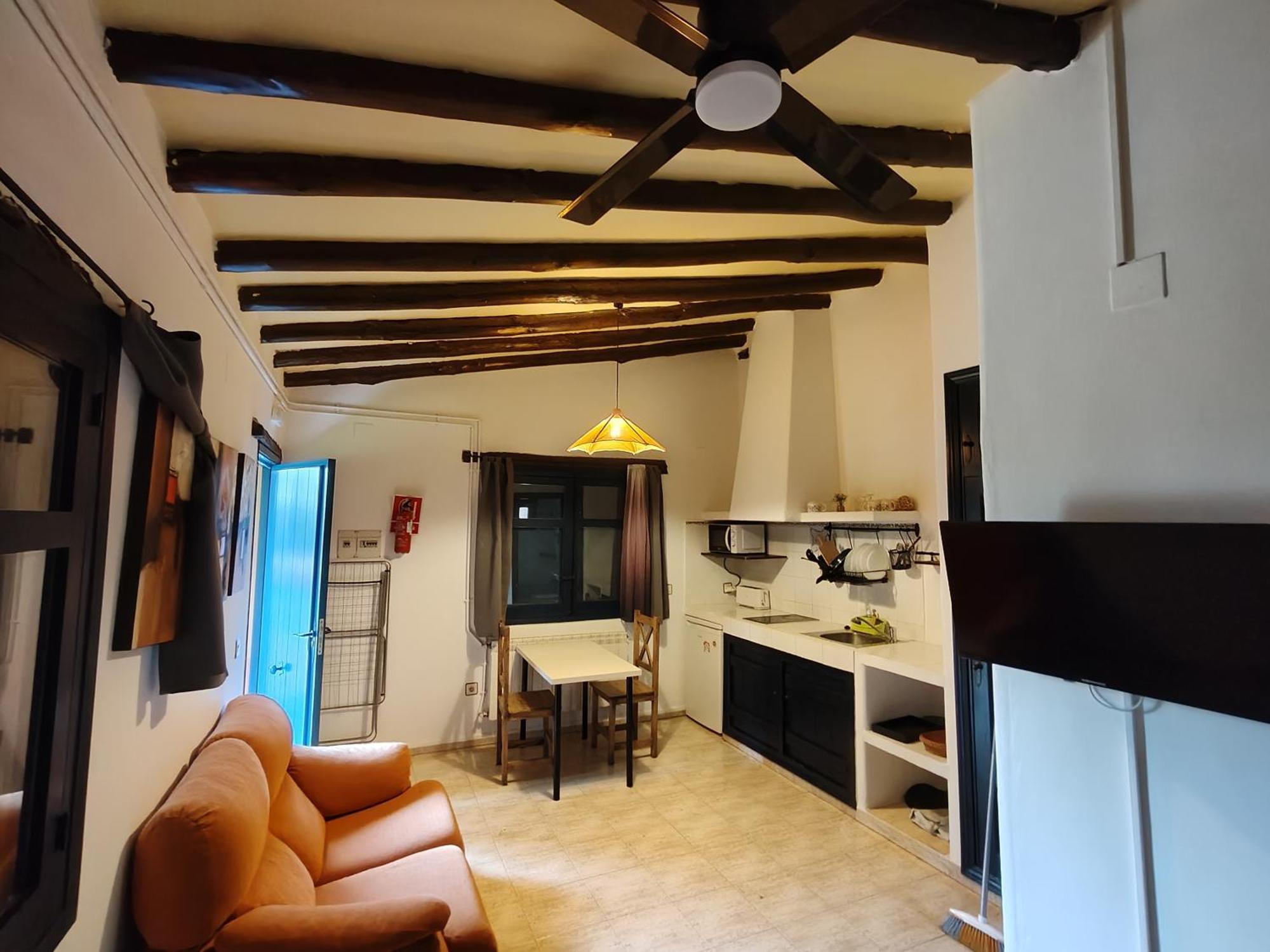 Resort Vacacional Aldea Vetonia: Family-Friendly Retreat in Hervás Exterior photo
