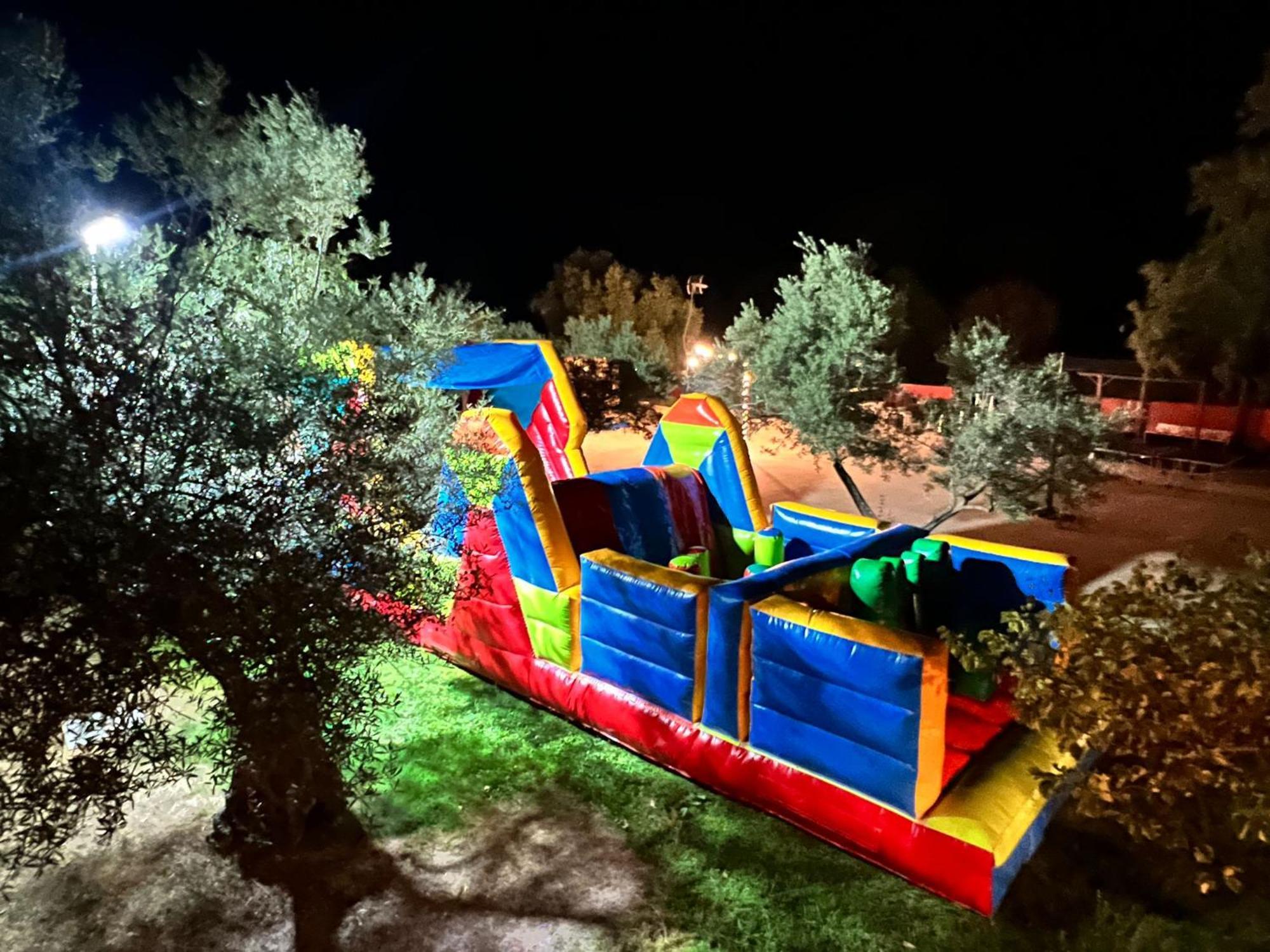 Resort Vacacional Aldea Vetonia: Family-Friendly Retreat in Hervás Exterior photo